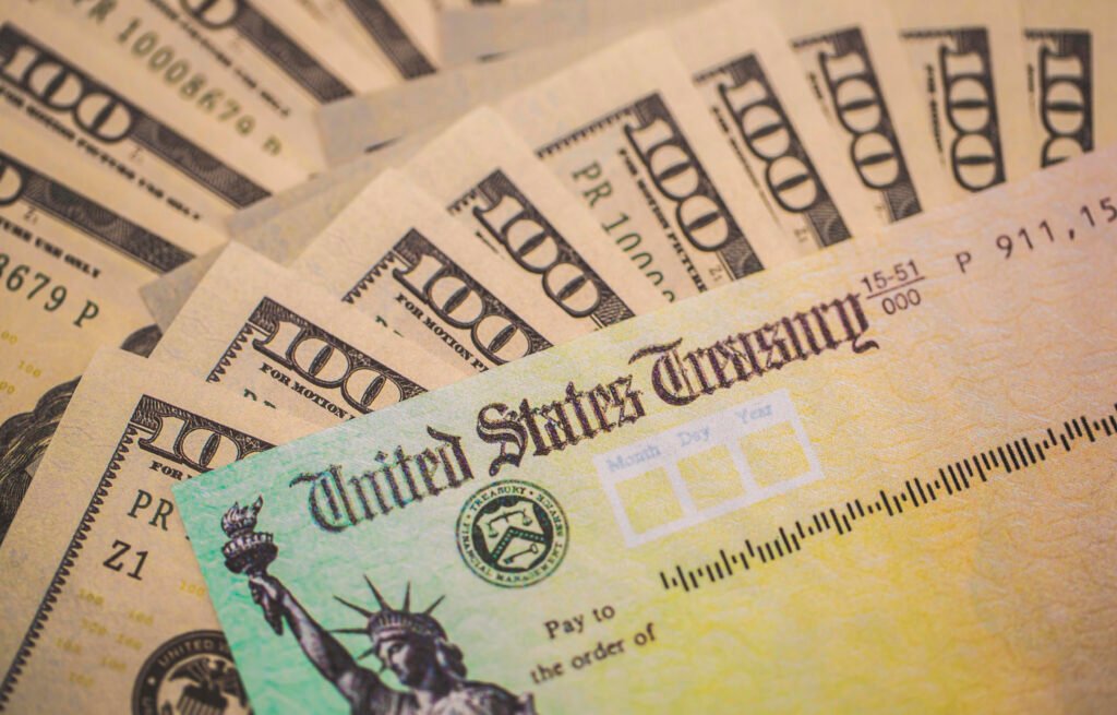 $2000 Stimulus Checks Funded by Tariffs