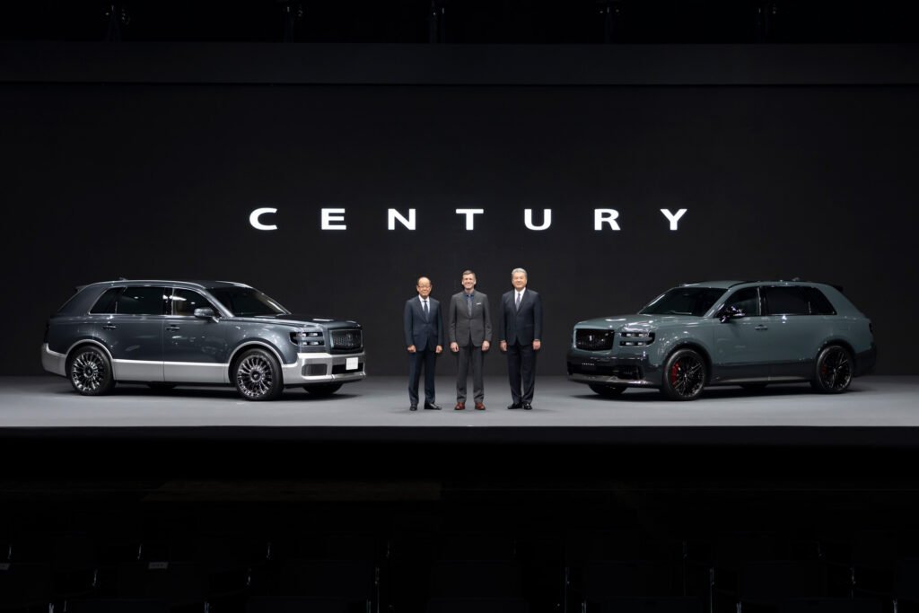 Toyota Century 2026 Unveiled — Ultra-Luxury Design Meets Advanced Tech - Dhamaka Offer 2 Toyota Century 2026 Design